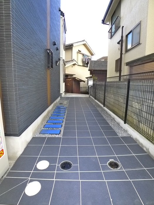 エントランス部分 ルネコート高砂　B棟