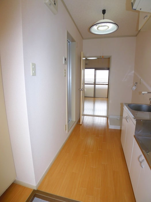 廊下 サンレイプラザ