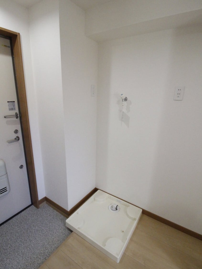 洗濯機置場 flourish