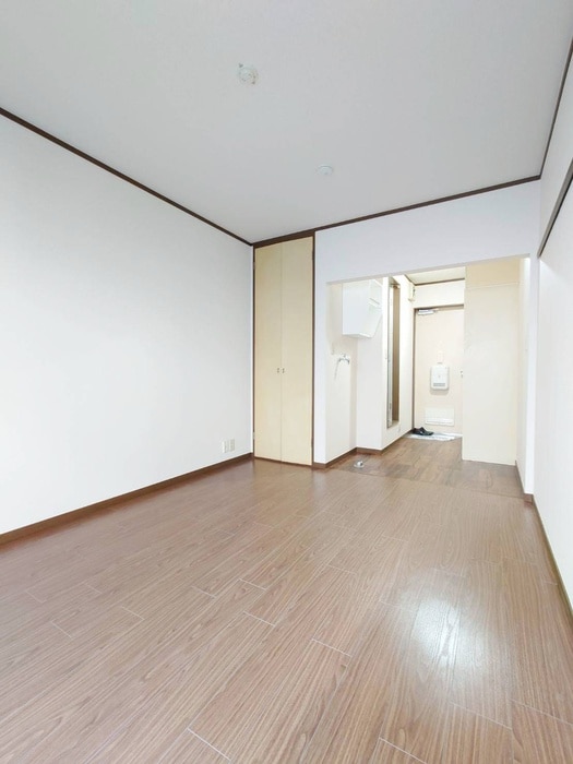 居室 モデラ－ト