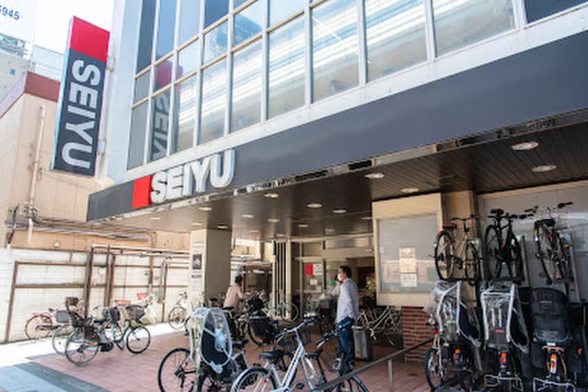 西友駒沢店(スーパー)まで160m モデラ－ト