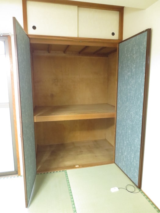 収納 なり駒サ－ドビル(第3)