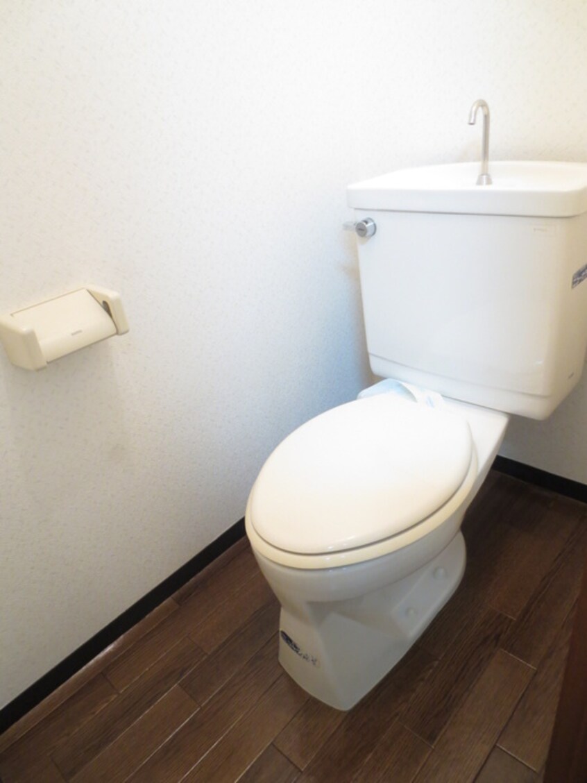 トイレ なり駒サ－ドビル(第3)