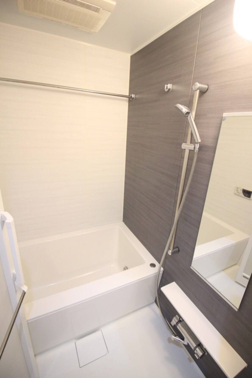 バス／シャワールーム等 パ－クハビオ東中野