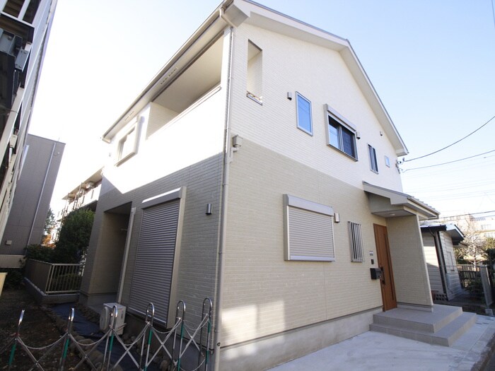 エントランス部分 カーサ林間