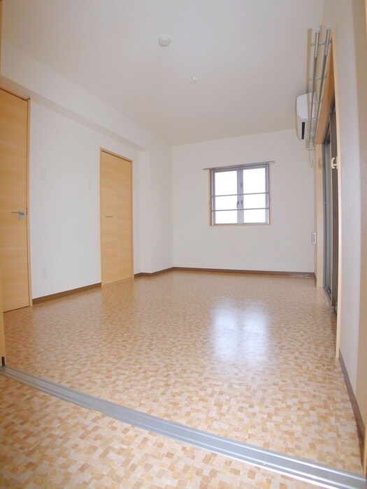 居室 テグレビアンコ