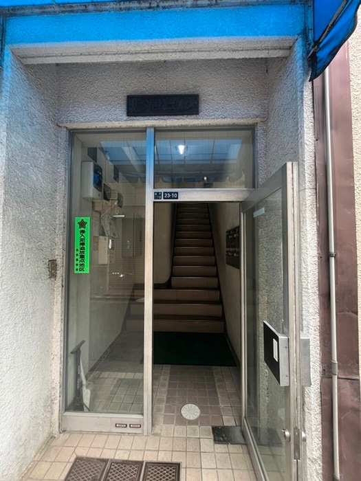 エントランス部分 鳥居ビル