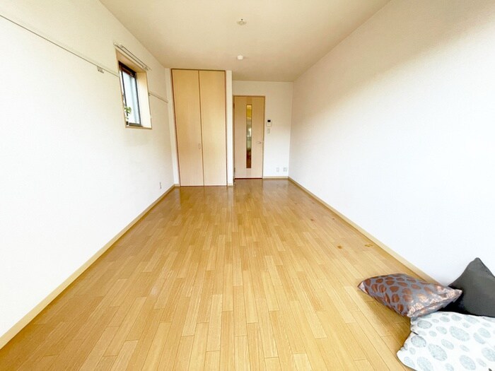 居室 First Residence