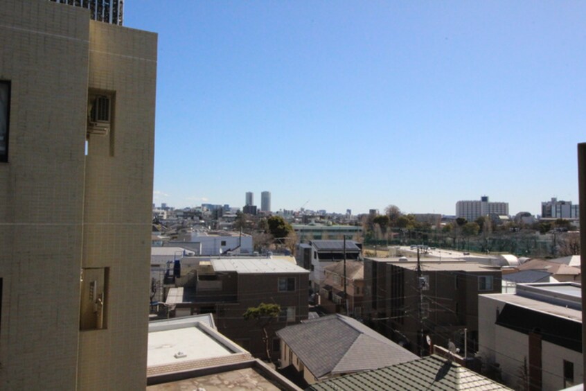 室内からの展望 ロータリー学芸大学