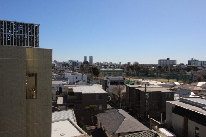 室内からの展望 ロータリー学芸大学