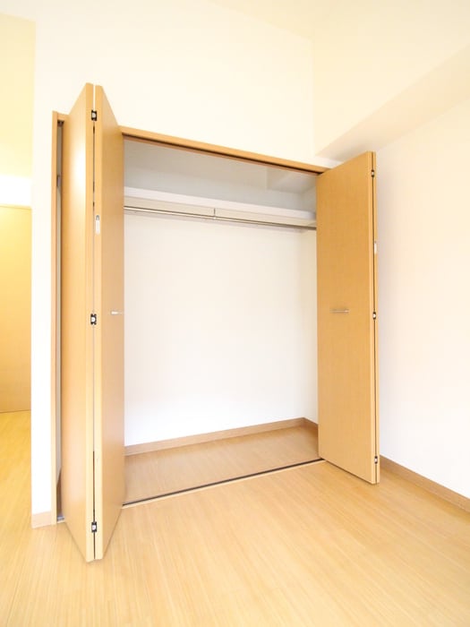 収納 アルトベルク横浜