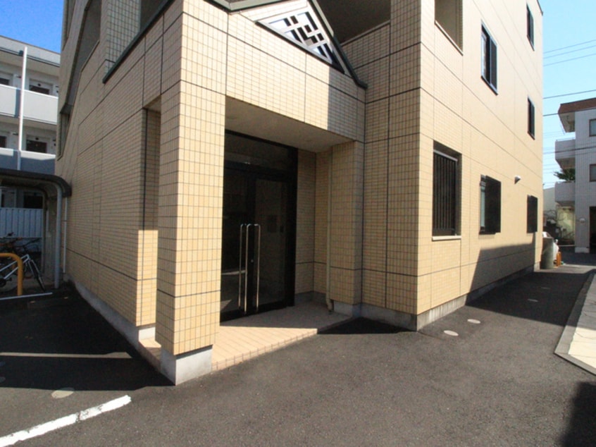 エントランス部分 ラッフィナート田園