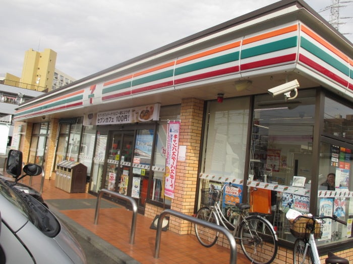 セブンイレブン　川崎子母口東(コンビニ)まで148m ラッフィナート田園