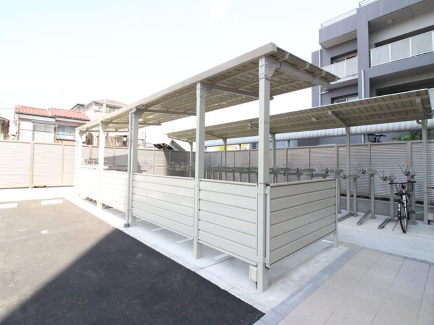 駐輪場 CENTRALE　SHINJO