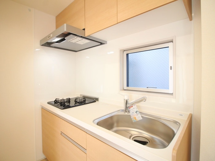 キッチン ﾘｰﾌﾞﾙﾌｧｲﾝ三郷新和Ⅱ