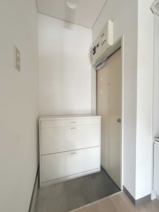 玄関 コ－ポエスペランサ