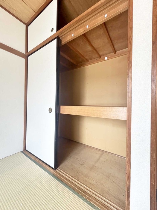 収納 コ－ポエスペランサ