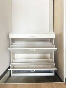 靴箱 コ－ポエスペランサ