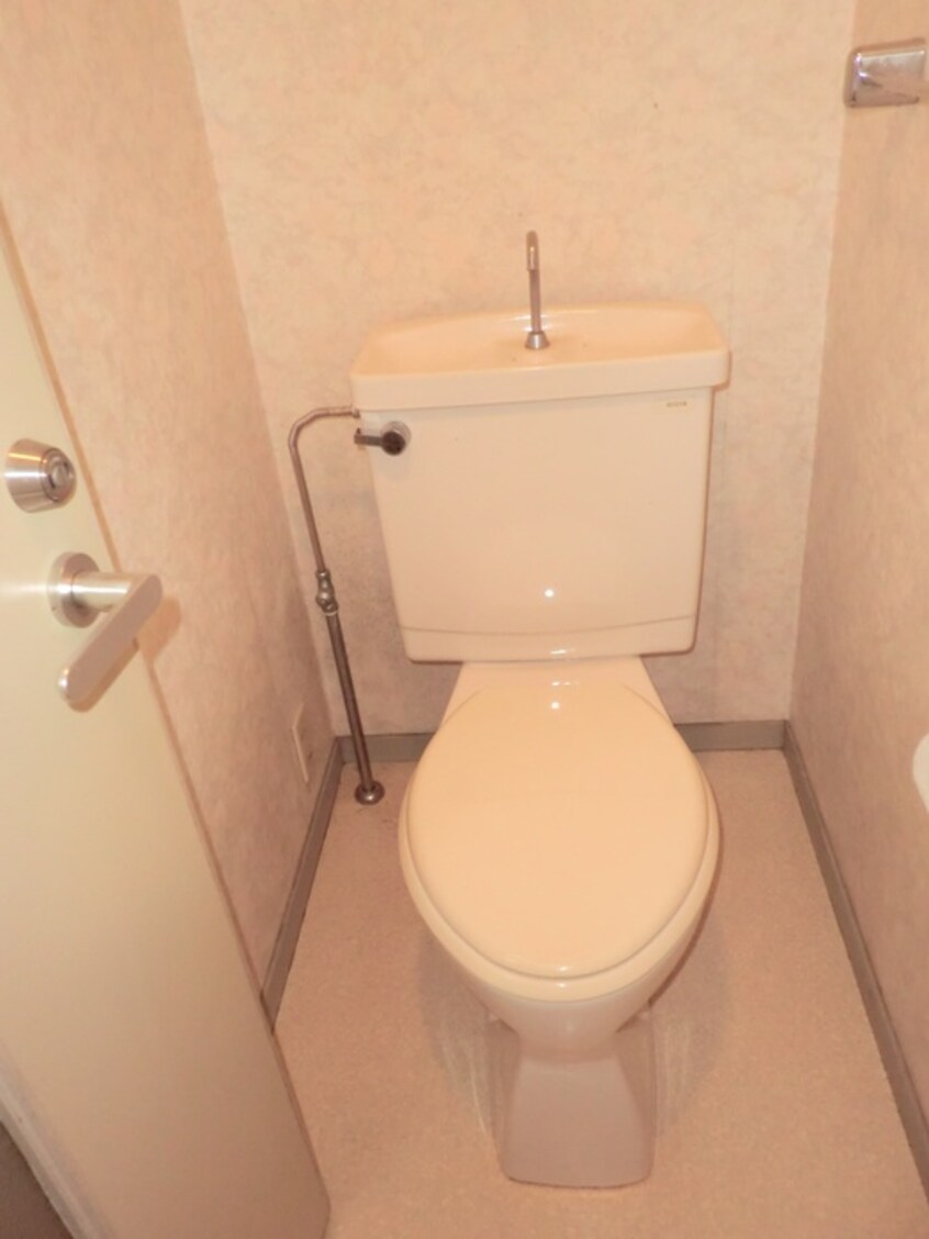 トイレ サミタス上青木(101)