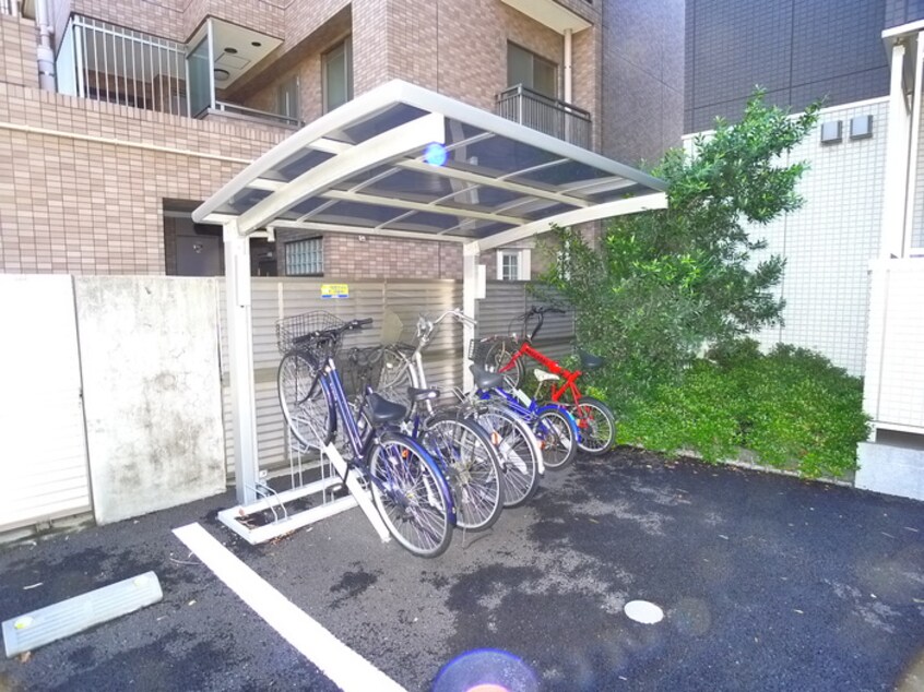 駐輪場 シャロームⅢ