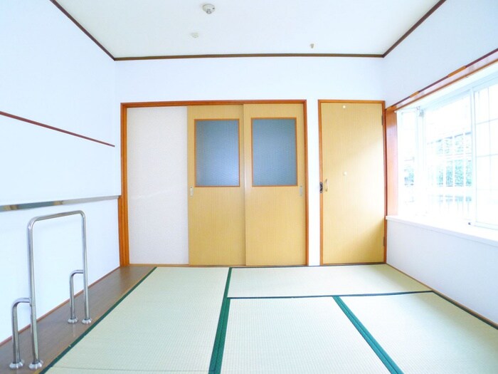 居室 流山松ヶ丘戸建