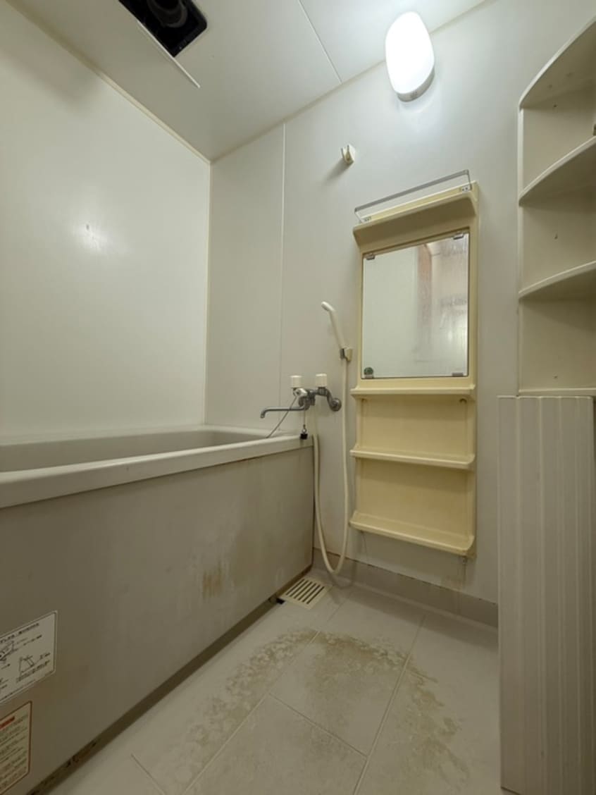 バス／シャワールーム等 Cesile