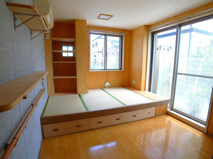 居室 Ｍｉｍｏｓａ　Viｌｌａｇｅ