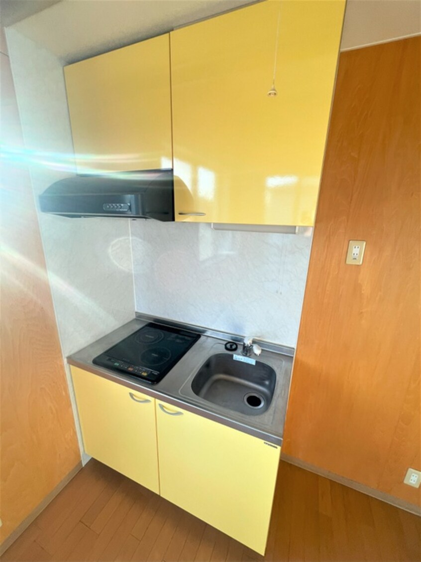 キッチン Ｍｉｍｏｓａ　Viｌｌａｇｅ