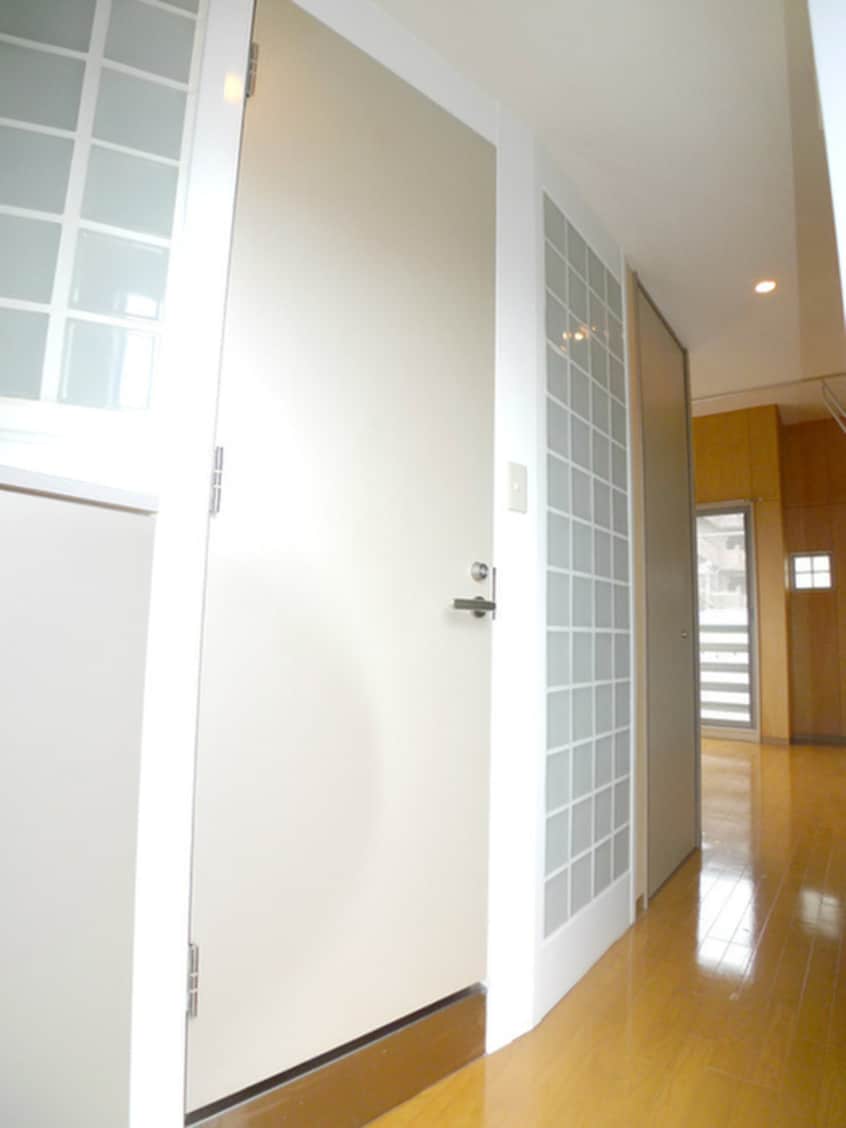 玄関 Ｍｉｍｏｓａ　Viｌｌａｇｅ