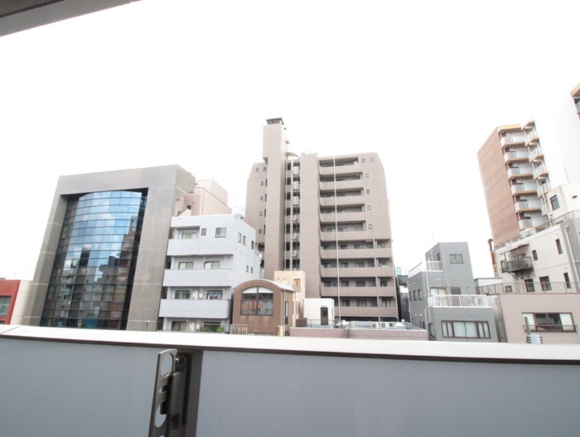 室内からの展望 テラス森下