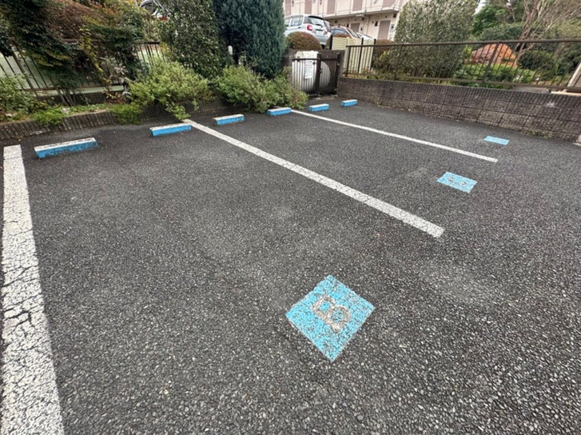 駐車場 シェソワ