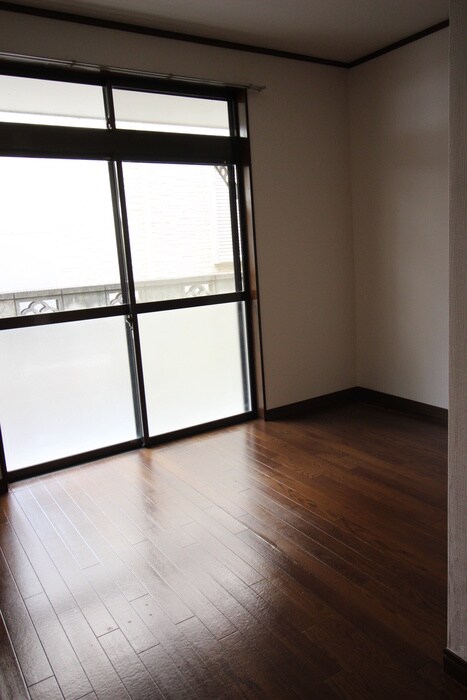 居室 メゾンパシフィコ