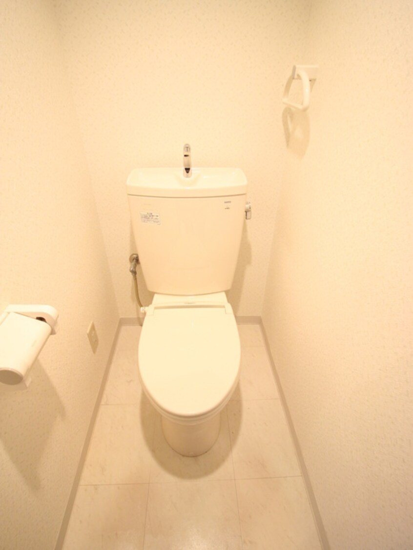 トイレ メゾン元横山（２１２）