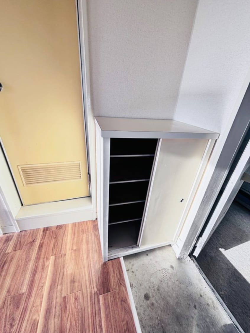 靴箱 ホワイトコ－ト田奈