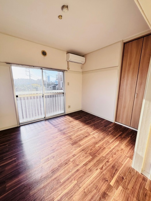 居室 ホワイトコ－ト田奈