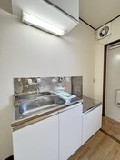 キッチン サニーフラットB