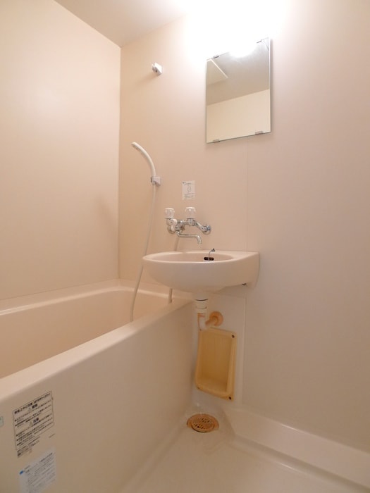 バス／シャワールーム等 オ－ク・パレス