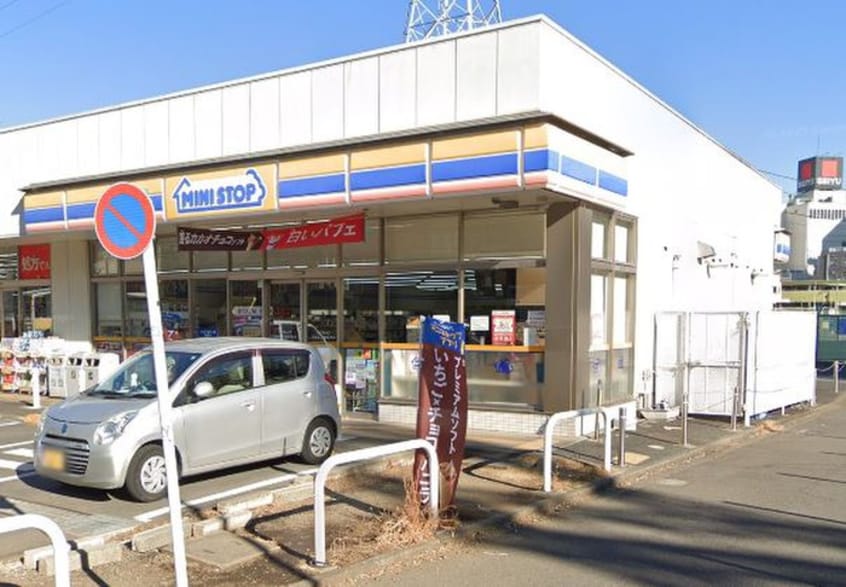 ミニストップ(コンビニ)まで350m リブリ・鹿島