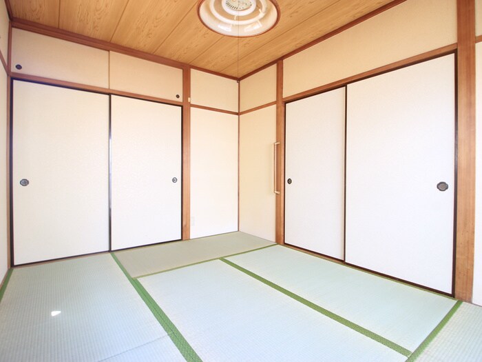 居室 朝日のあたる家