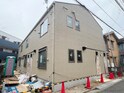 建築中