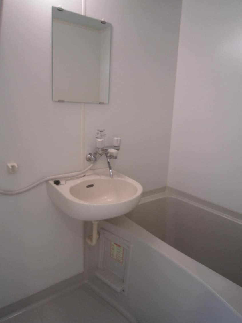 バス／シャワールーム等 ポ－トヴィラ金沢文庫Ⅲ