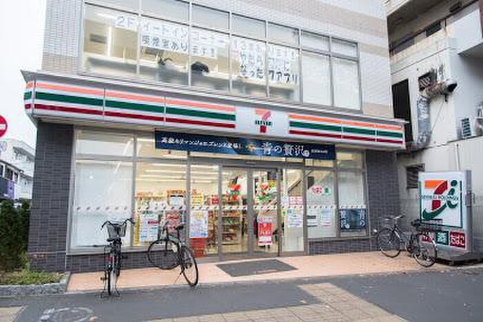 セブンイレブン 桜上水駅北店(コンビニ)まで434m 依田ハイツ