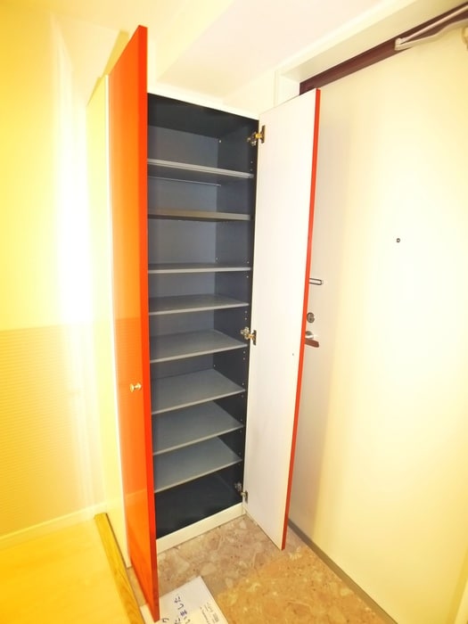 靴箱 ラ・スカーラ