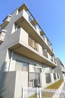 サンパレス沙羅の外観