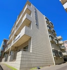 ガ－デンさつきＡ棟の外観