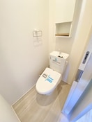 トイレ フォレスタ　イルミチェッタ