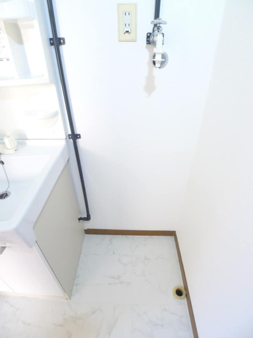 洗濯機置場 エルベガ－デンホ－ムズA