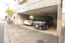 駐車場 シャト－レ山内