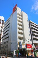 蕨フィールドスター（701）の外観
