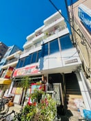 ロ－リエ板橋の外観